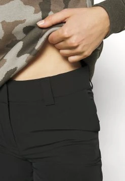 Salomon WAYFARER PANTS - Pantalon classique Women 13 Salomon WAYFARER PANTS - Pantalon classique Women -Salomon Soldes Magasin 1aa7e7878e7149bb8550cf4e8fb78b97