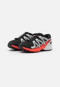 Salomon SPEEDCROSS CSWP UNISEX - Chaussures de marche Kids -Salomon Soldes Magasin 4857f1c2211c4b64895edbd9335977cc