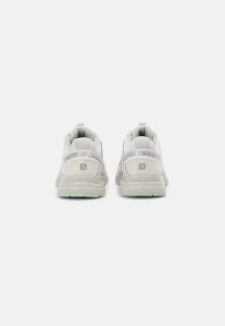 Salomon X MISSION 3 UNISEX - Baskets basses All -Salomon Soldes Magasin 531be23e664143adb85ac5d4831fd26a