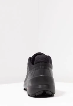 Salomon SPEEDCROSS 5 GTX - Chaussures de running Men -Salomon Soldes Magasin 678e390427fa4b0aa5f427bcc6b43c1d