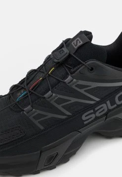 Salomon XT STREET UNISEX - Baskets basses All -Salomon Soldes Magasin 90bf95fdca534cbbb0d1aa0e701e12b3