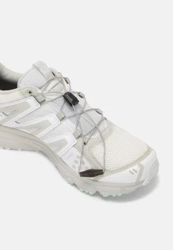 Salomon X MISSION 3 UNISEX - Baskets basses All -Salomon Soldes Magasin b5e6719648e843358222dbc87ee98515