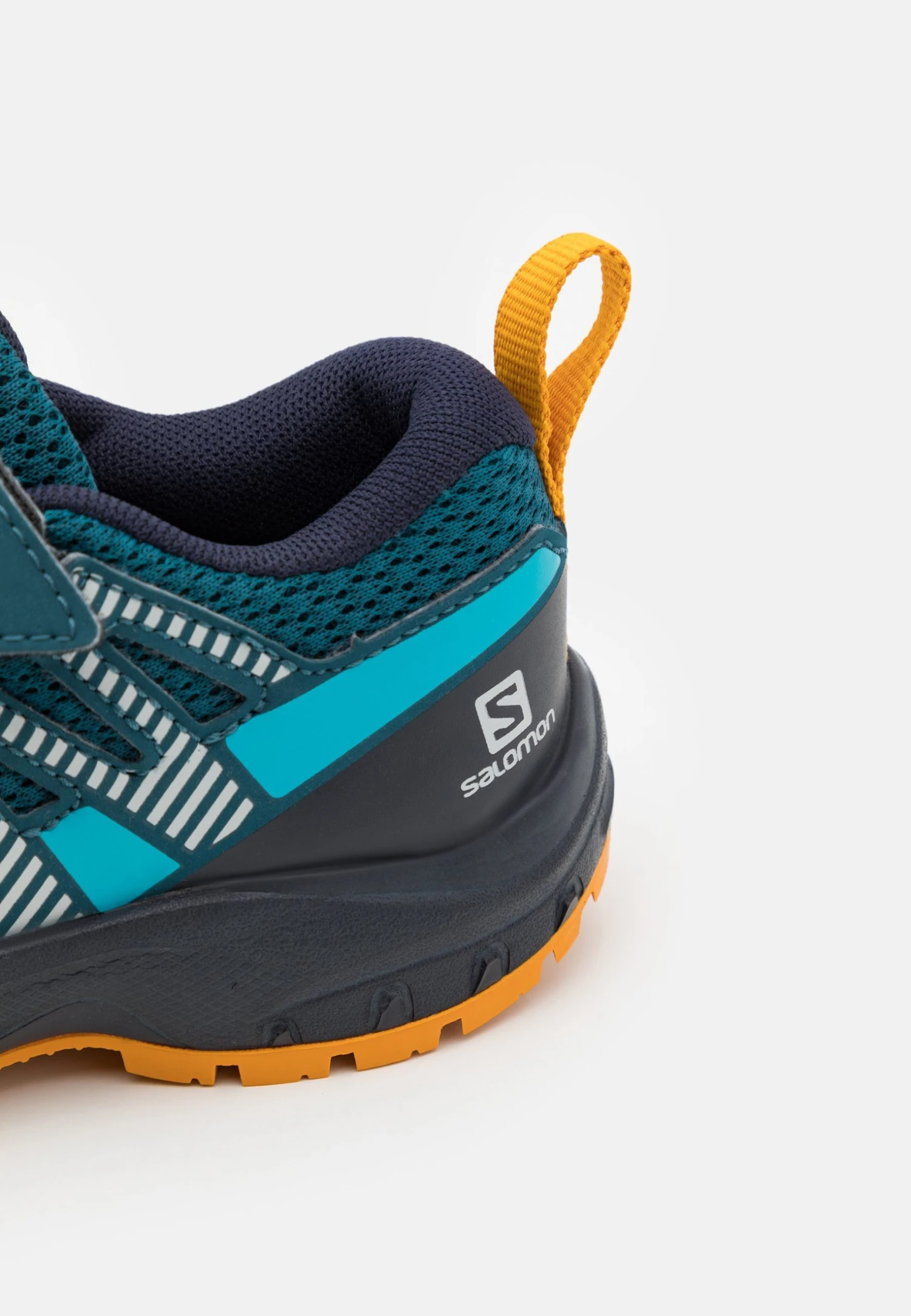 Salomon XA PRO V8 UNISEX - Chaussures de marche Kids 8 Salomon XA PRO V8 UNISEX - Chaussures de marche Kids – Image 6