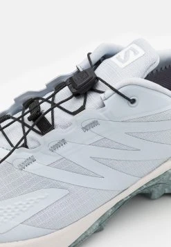 Salomon SUPERCROSS BLAST GTX - Chaussures de running Women -Salomon Soldes Magasin df29574ee2c344279654e9f37198c8a1