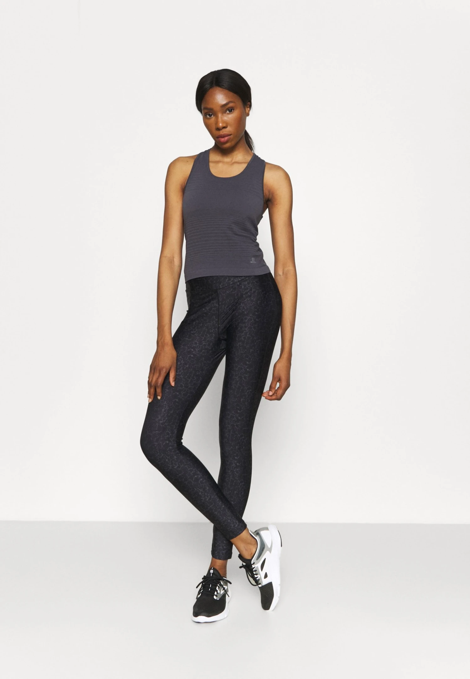 Salomon ELEVATE MOVE ON - Débardeur Women 4 Salomon ELEVATE MOVE ON - Débardeur Women – Image 2