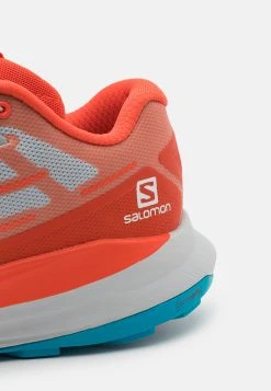 Salomon ULTRA GLIDE - Chaussures de running Men -Salomon Soldes Magasin ea1b4780106e4bcf90ae8ddc29cdc27f