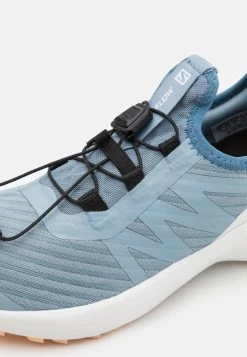 Salomon SENSE FLOW UNISEX - Chaussures de running Kids -Salomon Soldes Magasin f5a49e3df0a943dab74acd3a21e6b28d